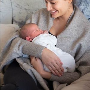 NWT Two-Tone Luxury Maternity & Nursing Shawl Wrap | Seraphine